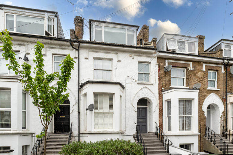 Adelaide Grove 19 - External