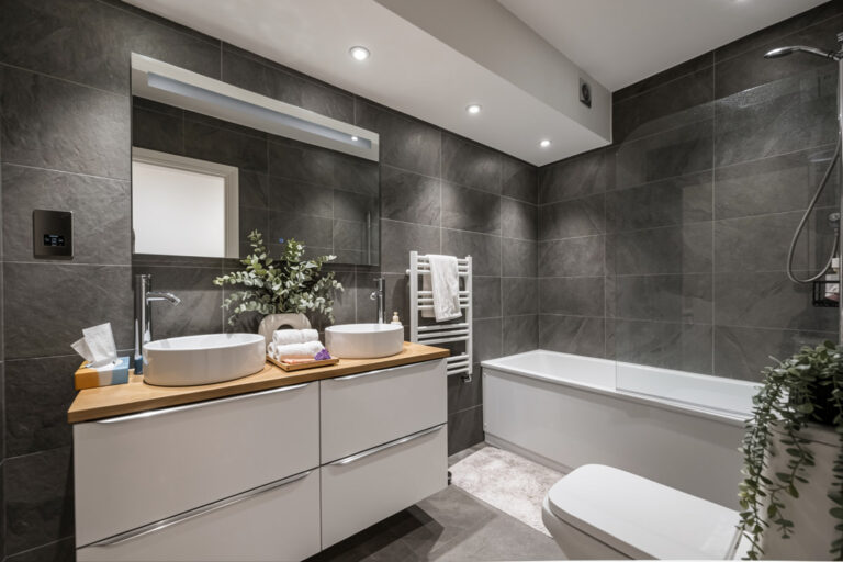 Brondesbury Villas 61, NW6 - Bathroom