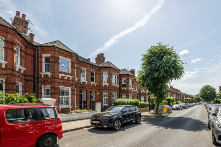 Lime Grove, Shepherds Bush, W12, External
