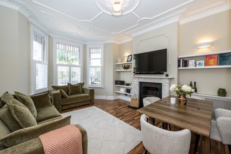 Lime Grove, Shepherds Bush, W12, Reception